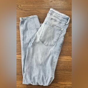 H&M | Slim Fit Jeans | W:33 L:32